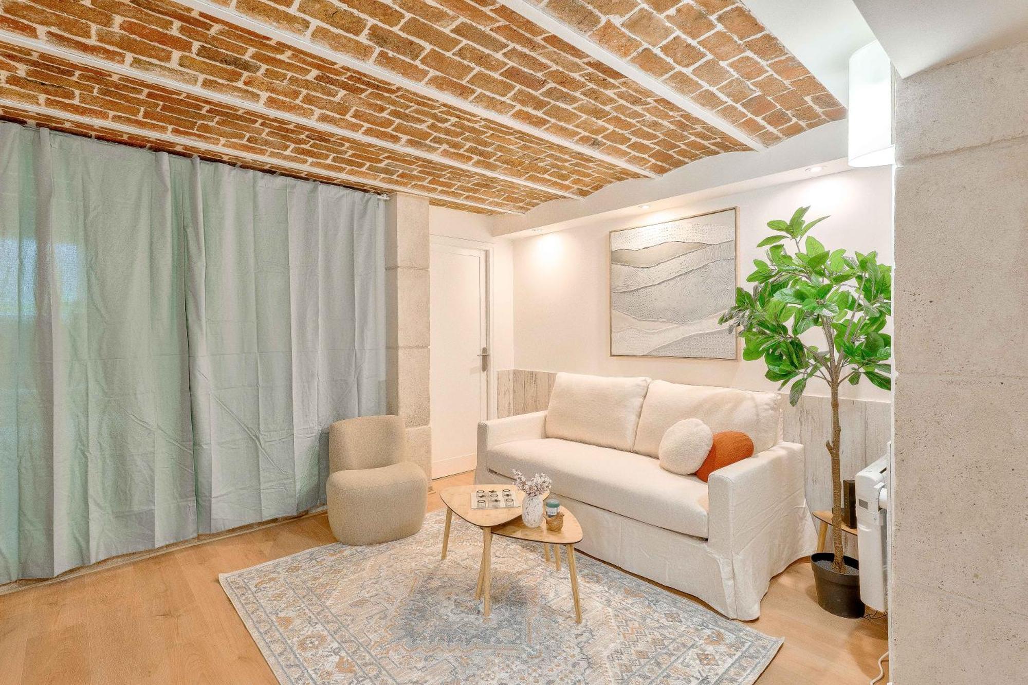 Gare En Face A Pied - Paris 10Mn - Parking Prive Gratuit - De 1 A 8 Personnes - Souplex - Tout Equipe - Entierement Renove Montmagny 外观 照片